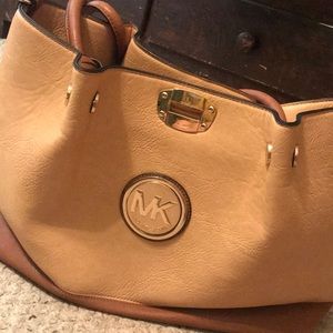 michael kors purse
